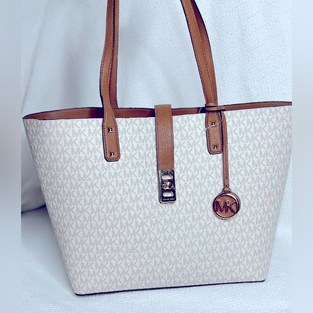 Michael Kors Tote